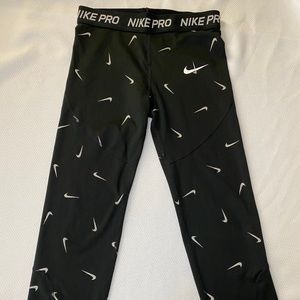 Nike Girls leggings